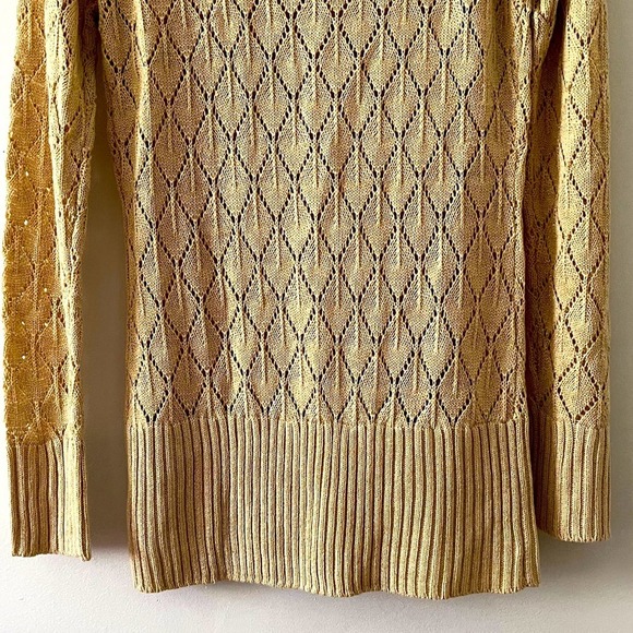Unbranded Butterfly NWT Yellow with Gold Thread Accents Lace Knit Seeater Medium - Picture 6 of 11